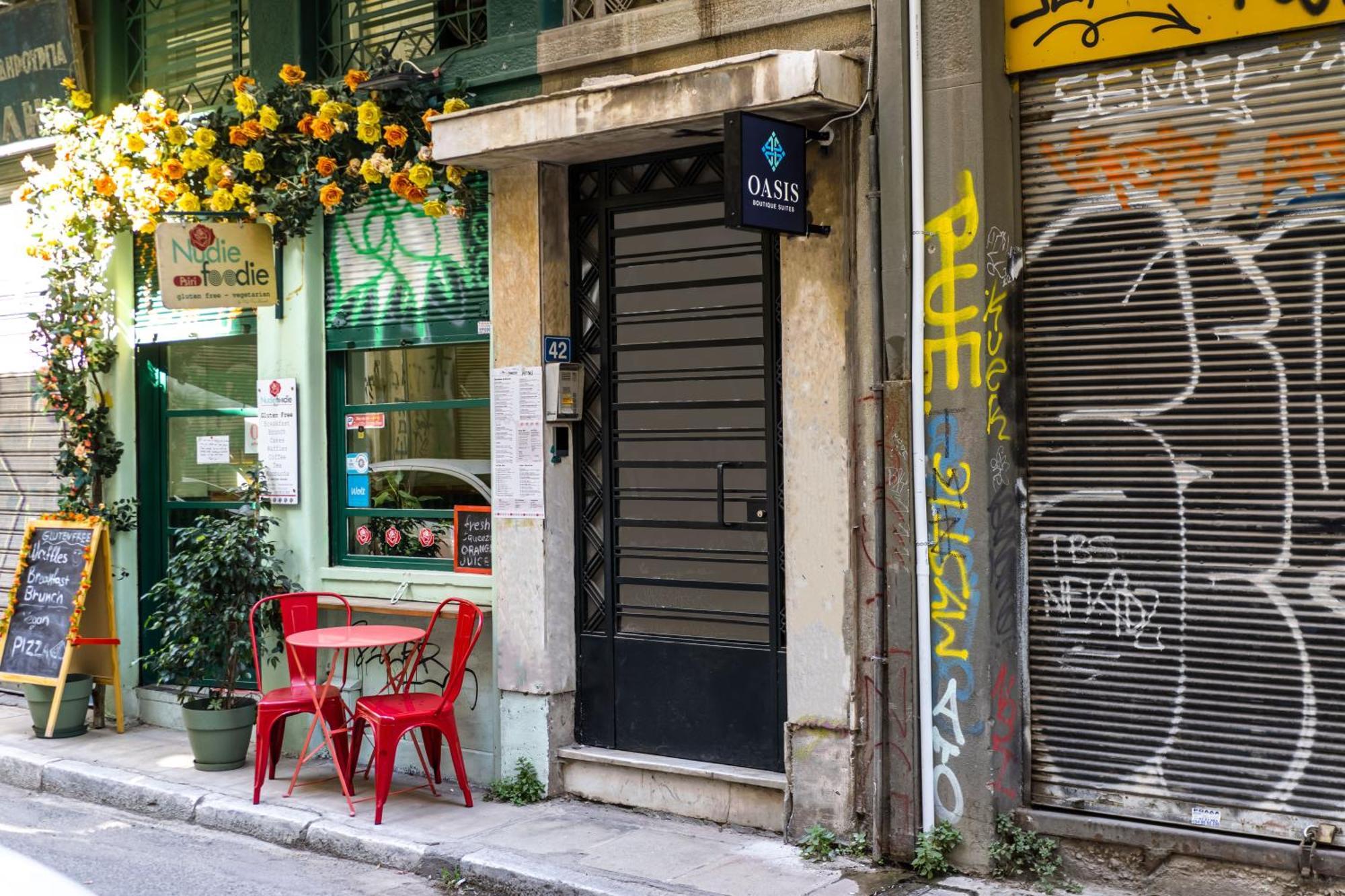 Oasis Athens - Boutique Suites Exterior photo